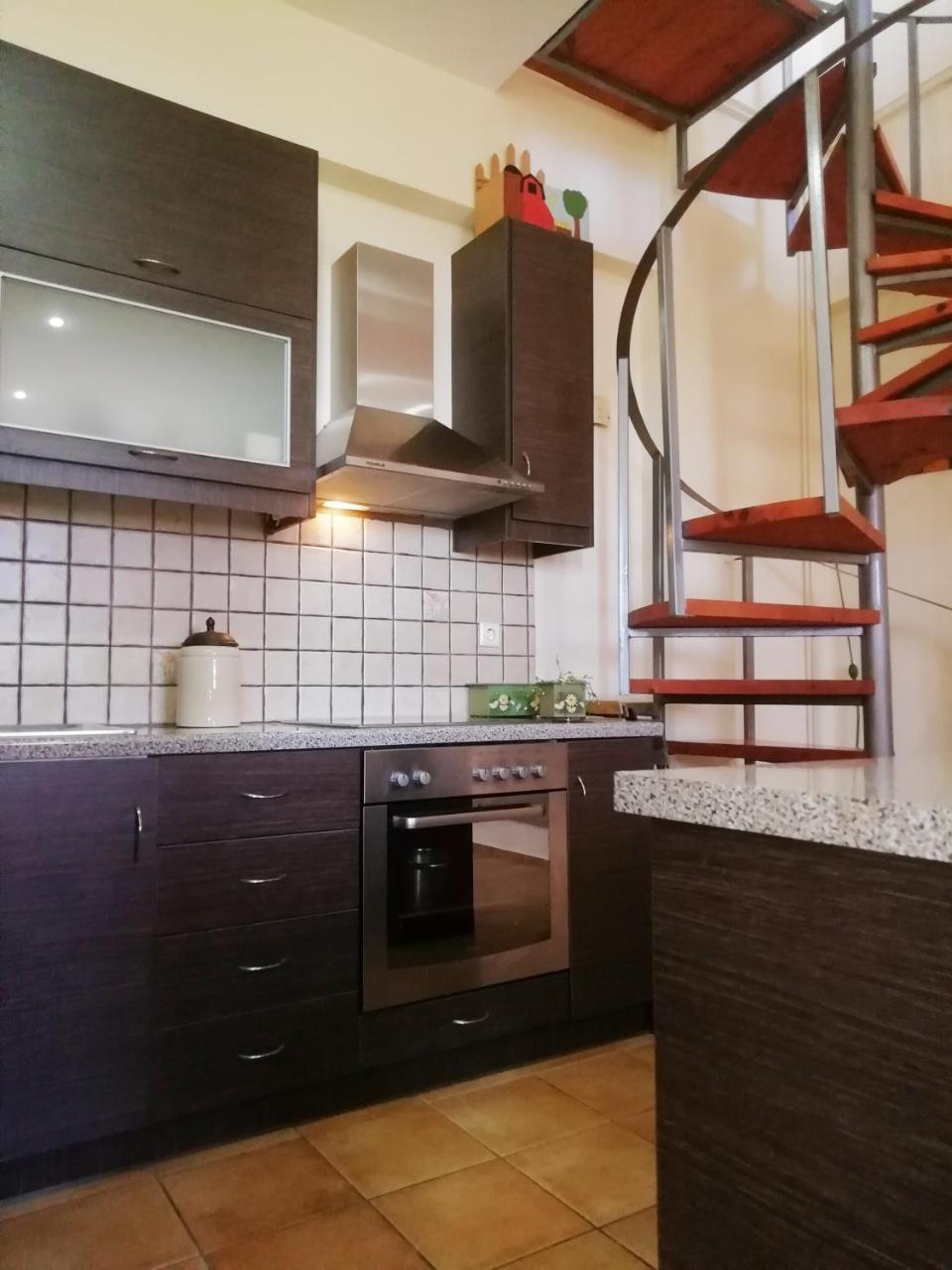 Point Twins Apartments Vrontádos Екстериор снимка
